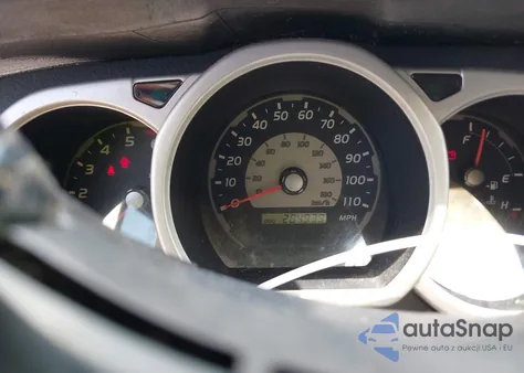 2004 Toyota 4Runner Sr5 V6 z USA, uszkodzony, nr VIN JTEZU14R440034552